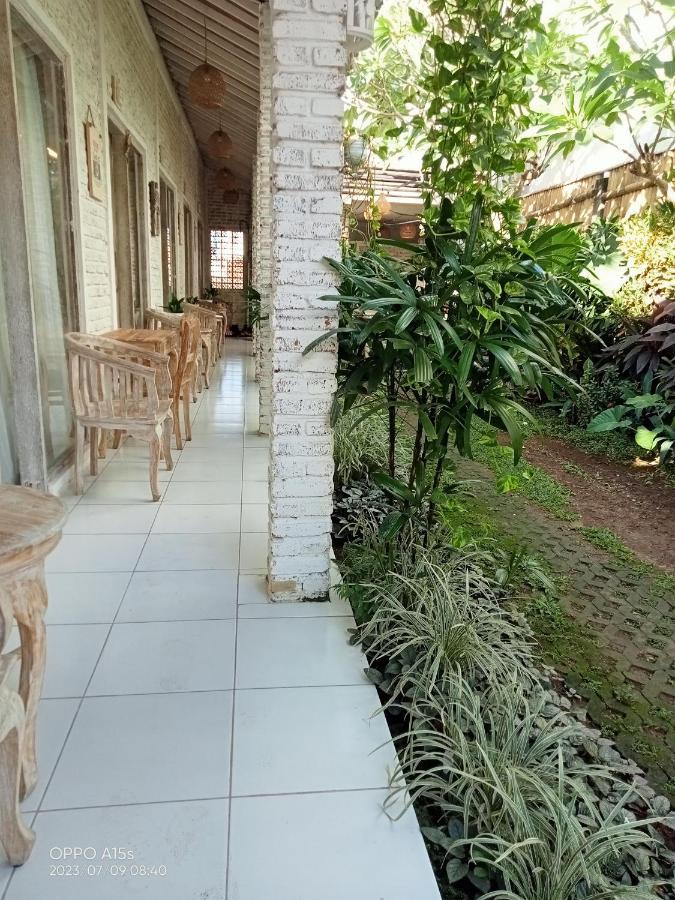 Pondok Ayu Homestay Canggu Exterior foto